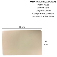 Placa de Corte Lisa Bege em Polietileno - A Gourmet