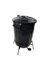 Lixeira Cesto Fechado 30L C/ Armação Ferro Pedal - A Gourmet