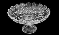 Centro de Mesa com Pé Diamond de Vidro Lyor