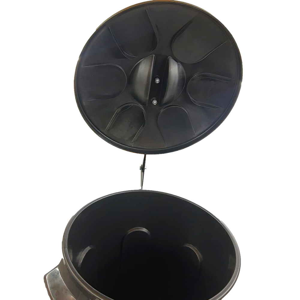 Lixeira Cesto Fechado 93L C/ Armação Pedal Ferro - A Gourmet