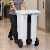 Lixeira C/ Pedal e Rodas 100Litros Branca