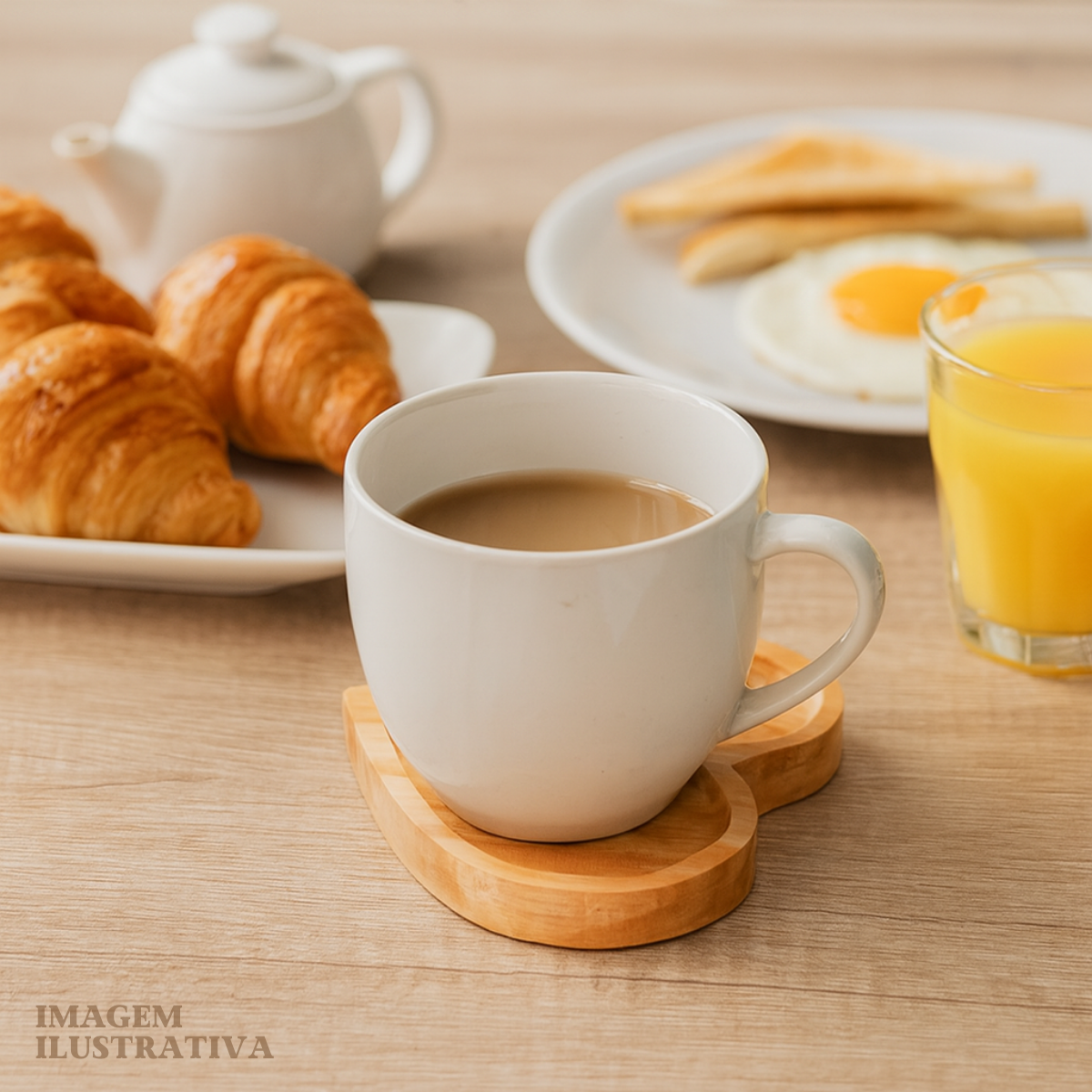 Xícara Porcelana Com Pires Coração Madeira