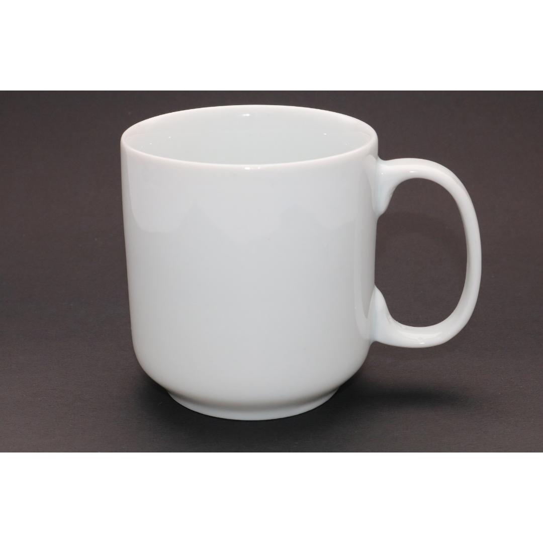 Caneca Rio Grande Lisa de 450ml em Porcelana BelaVista
