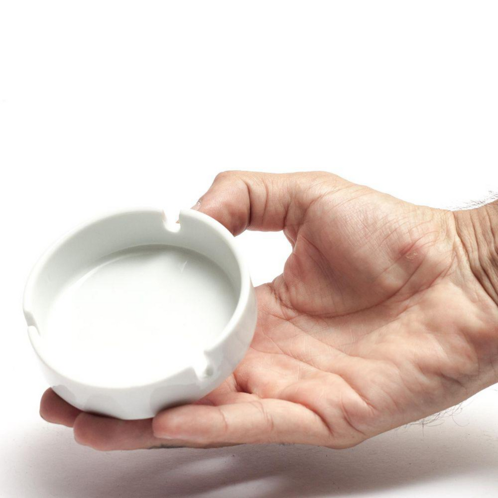 Cinzeiro Redondo Pequeno de Porcelana BelaVista