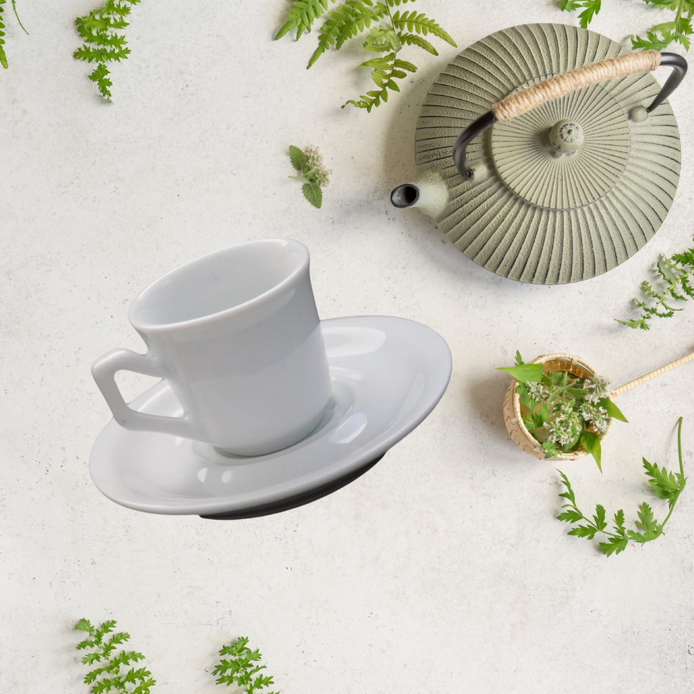 Xicara de Café Com Pires de Porcelana 55ml BelaVista