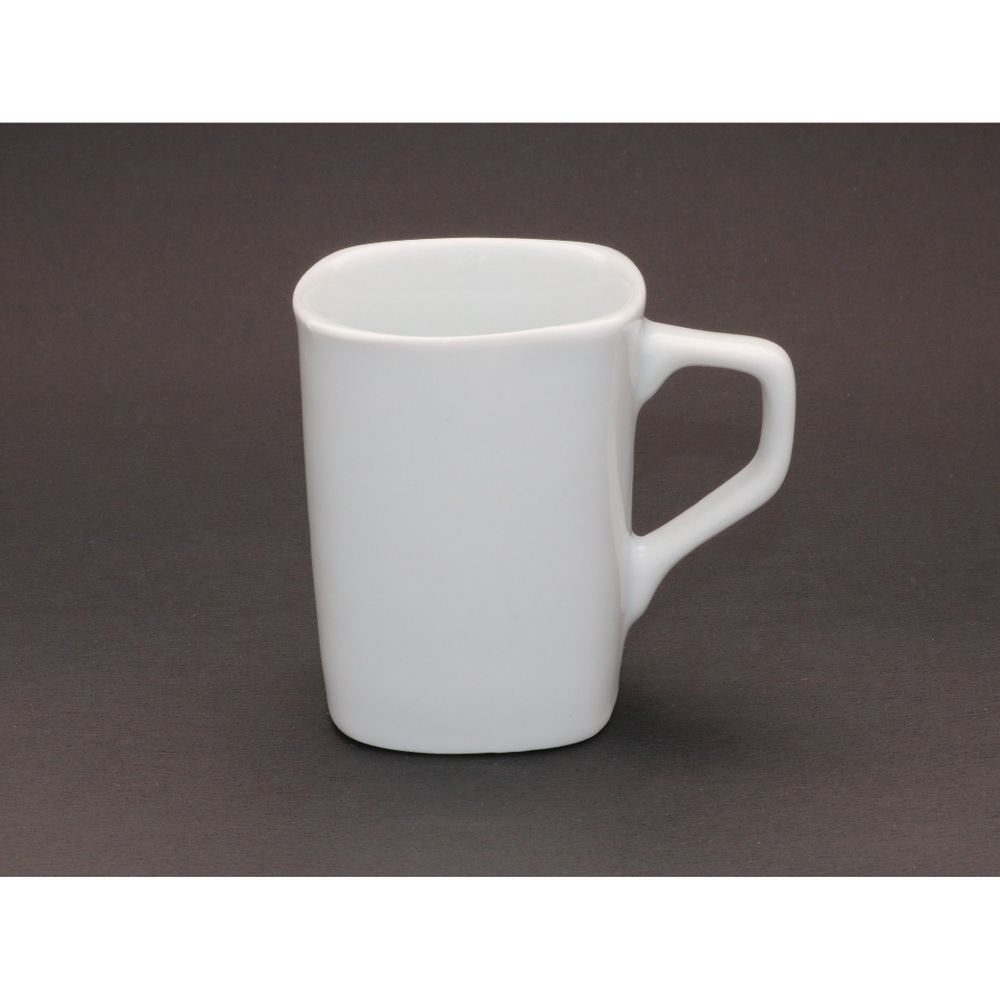 Caneca Quadrada 150ml Porcelana Branca BelaVista