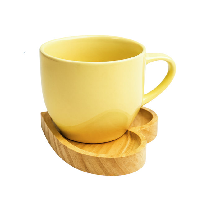 Xicara Porcelana Amarela Com Pires Coração Hover Image