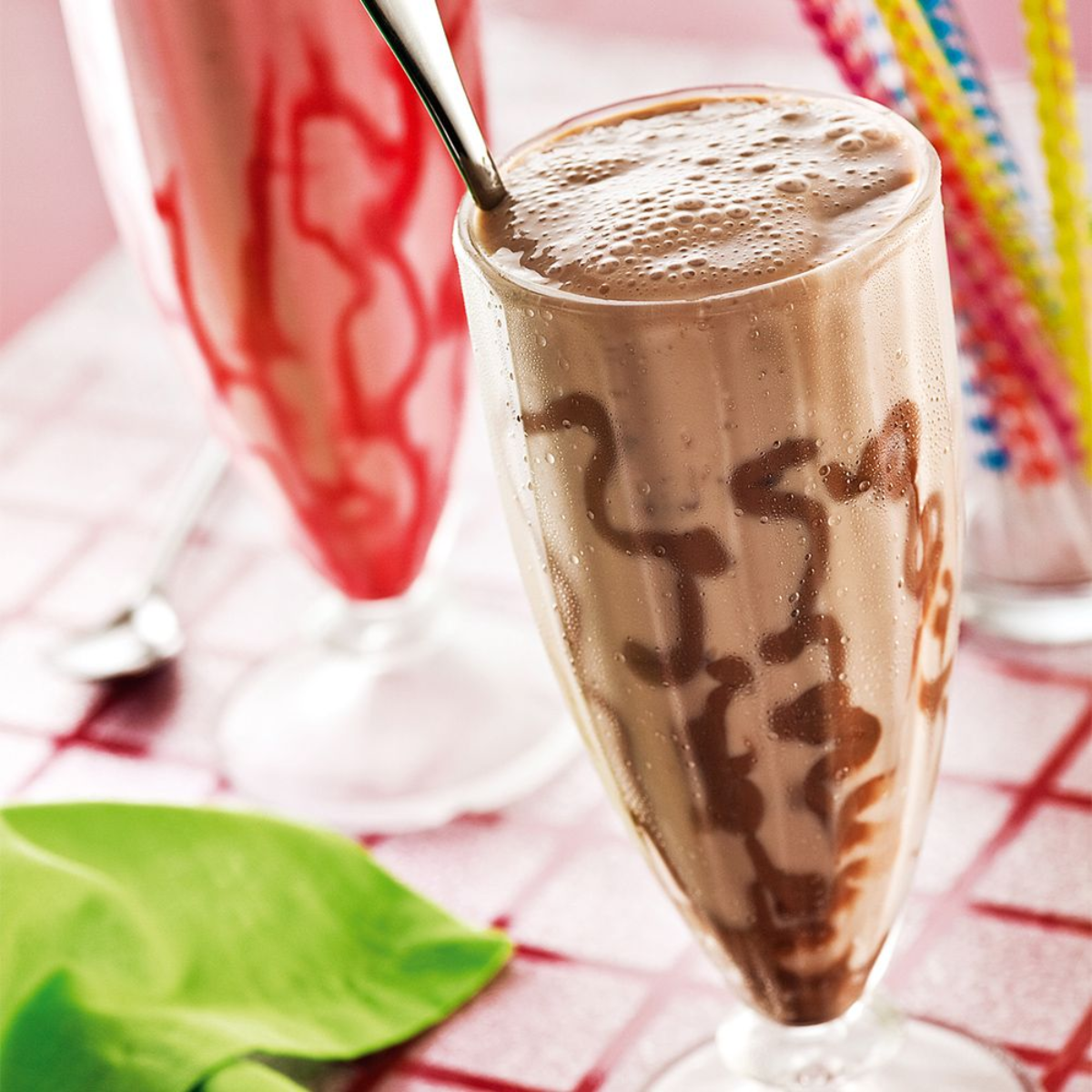 Taça Milk Shake Tropial 360ml de Vidro Nadir