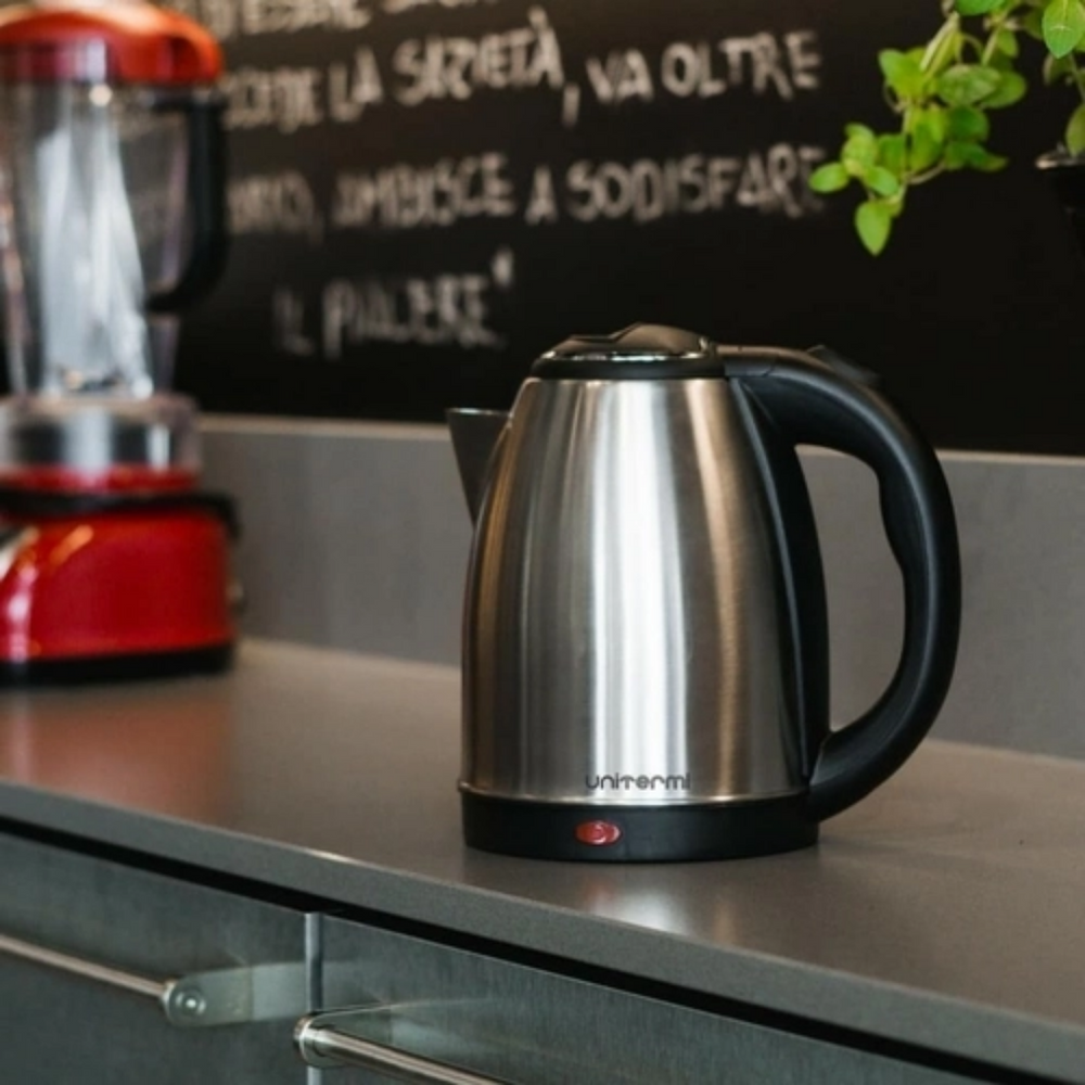 Chaleira Elétrica 127V C/ Base de Aquecimento 1,8L - A Gourmet