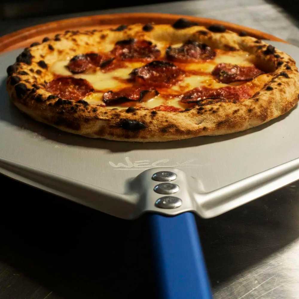 Pá de Pizza Para Enfornar em Aluminio Anodizado - A Gourmet