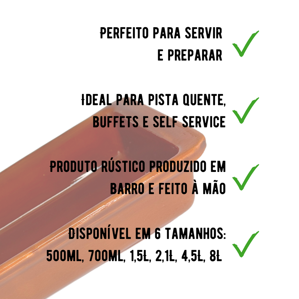 Assadeira Principado Retangular N°1 sendo limpa após o uso