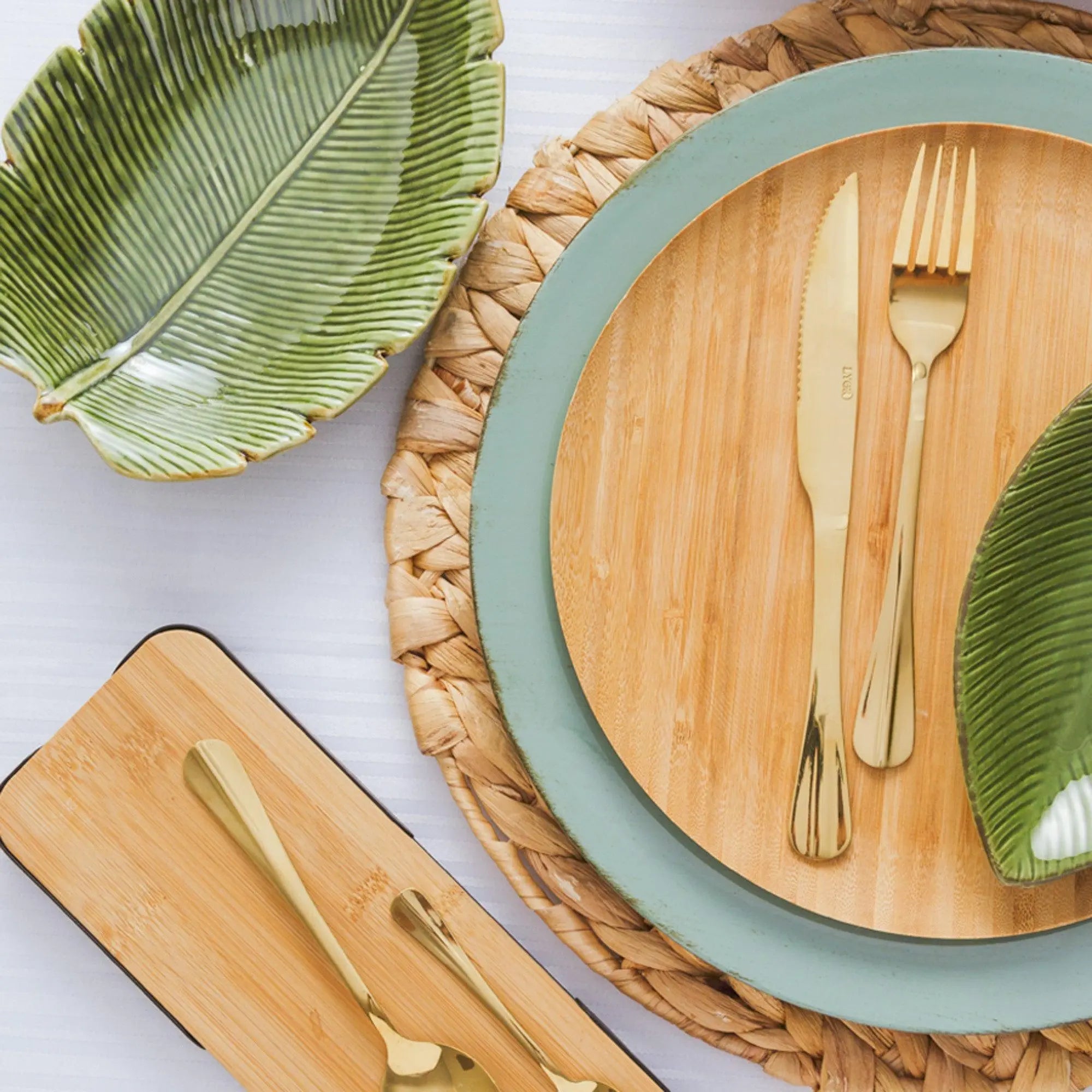 Faqueiro 24pçs Positano Dourado Inox Lyor Lyor